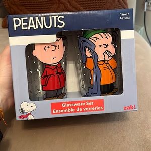 peanuts glassware set